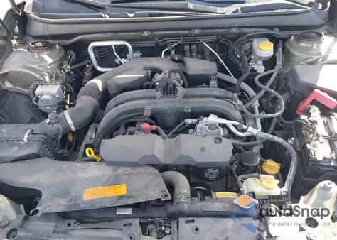 2017 Subaru Outback 2.5I Premium из США, поврежденный, VIN 4S4BSACC1H3333974